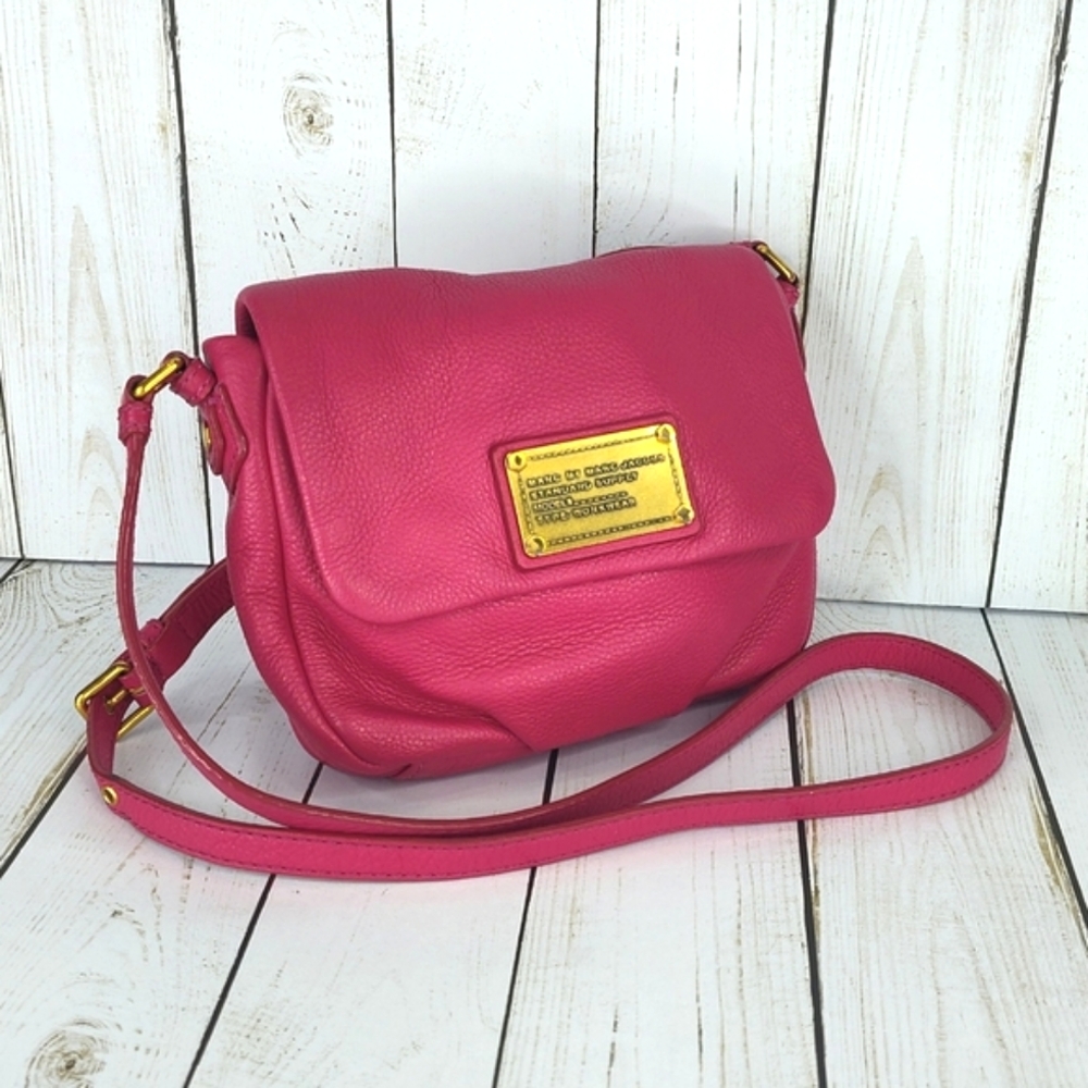 Marc Jacobs Classic Q Baby Crossbody Purse - Picture 5 of 17